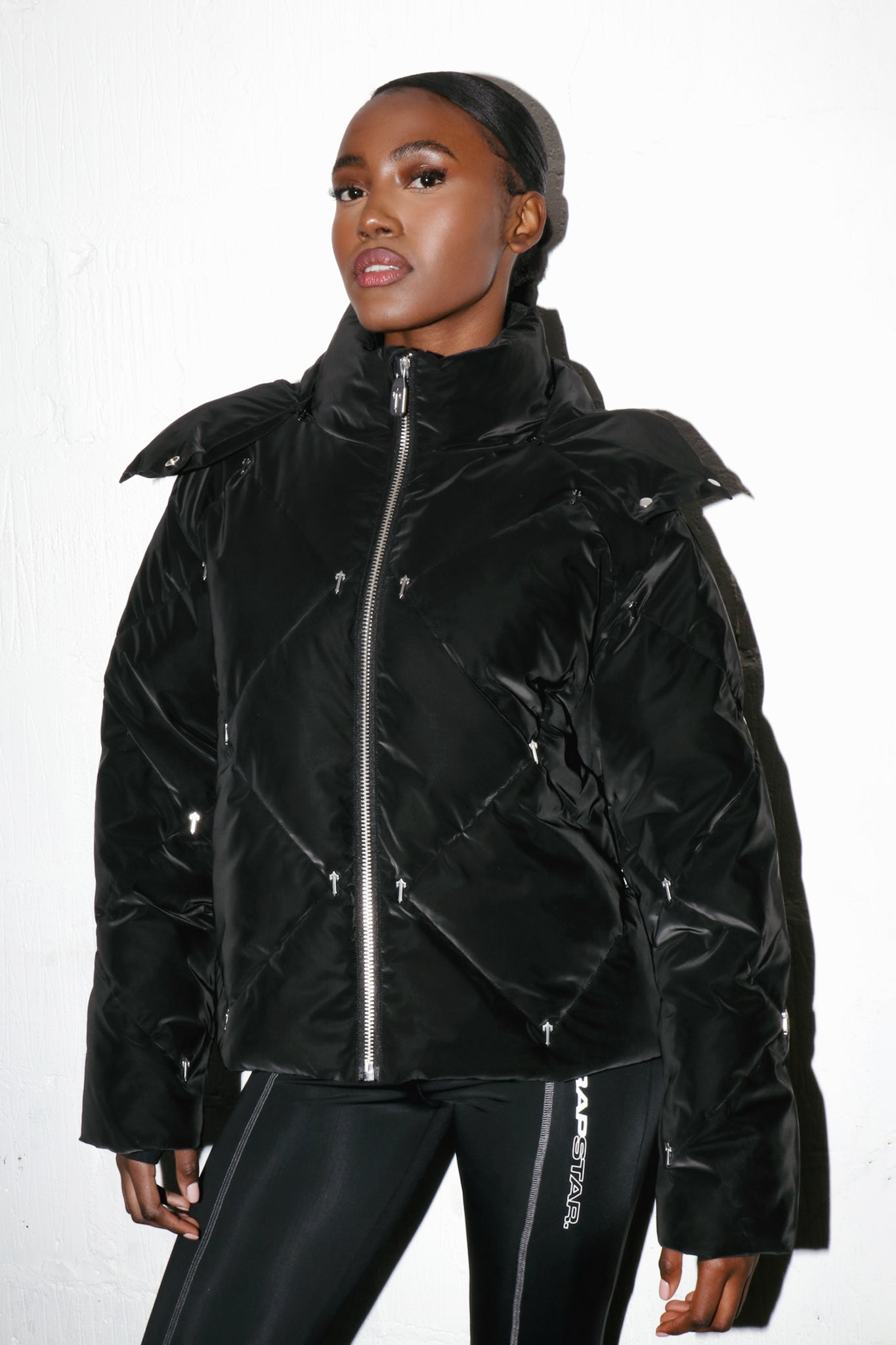 Trapstar Chesterfield Irongate T Women's Puffer Jackets Black USA | 72NRQWXUE