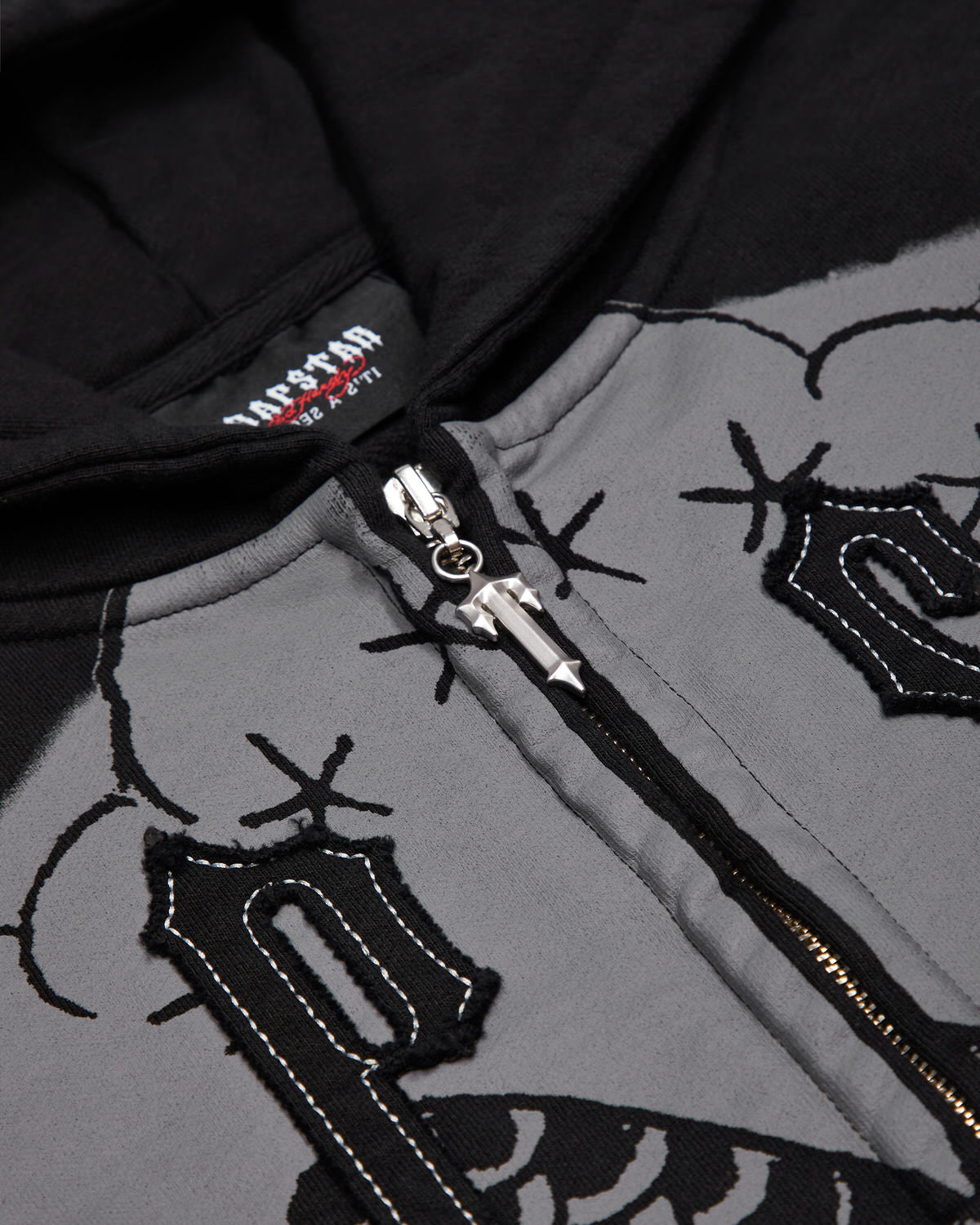 Trapstar x Ed Hardy Irongate Zip Through Men's Hoodies Black USA | 29OFSVKNT