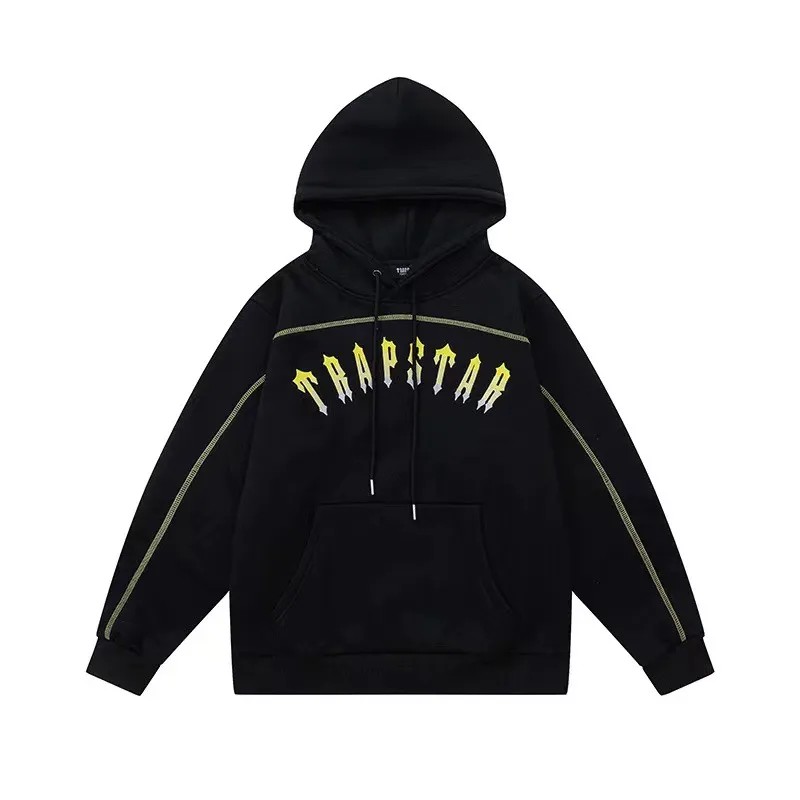 Trapstar Yellow Logo Men\'s Hoodies Black USA | 12DPHFQLU